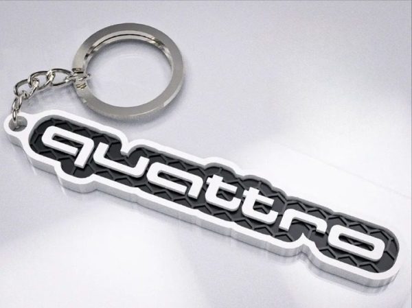 Brelok logo Quattro